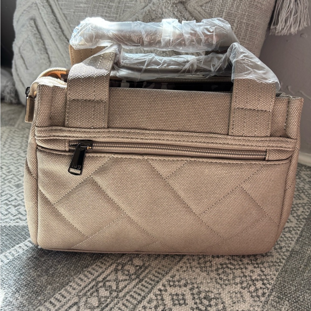 NWT Lug Jitterbug Matte Luxe bag - Picture 3 of 10